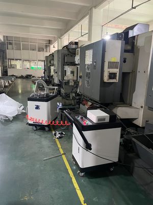 순수한 Pneumatic 칩 슬러지 제거 기계 퇴적 CNC 냉각 액체 탱크 청소기